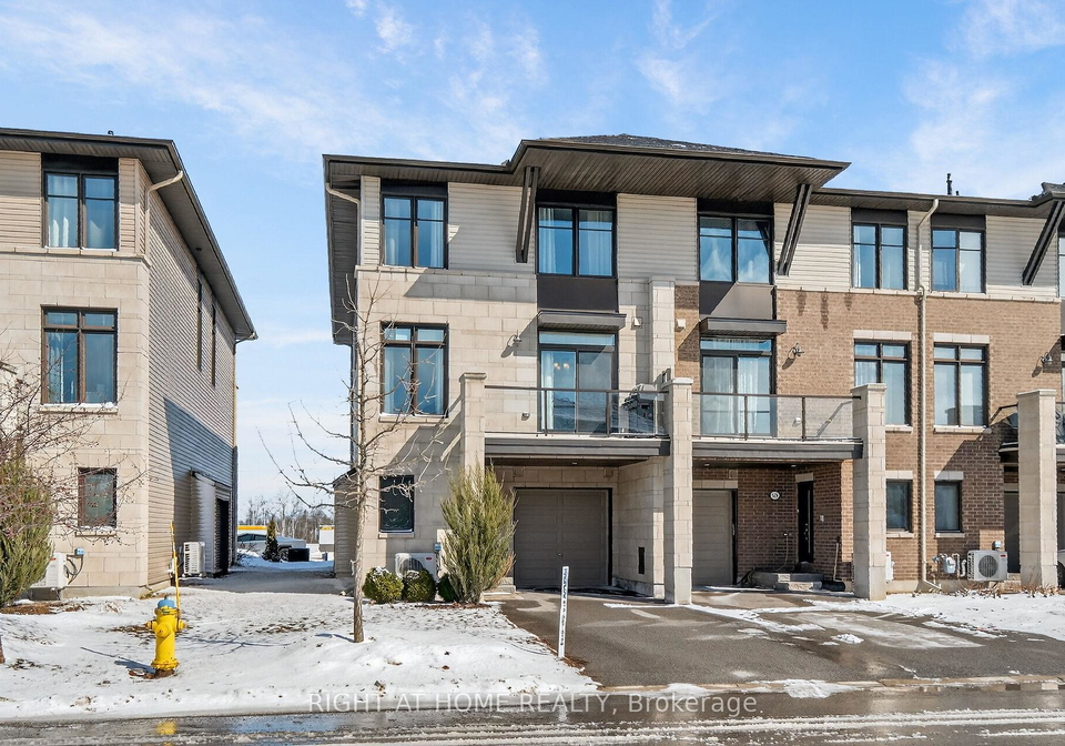 570-labrador-crescent-ottawa-ontario-x12902052