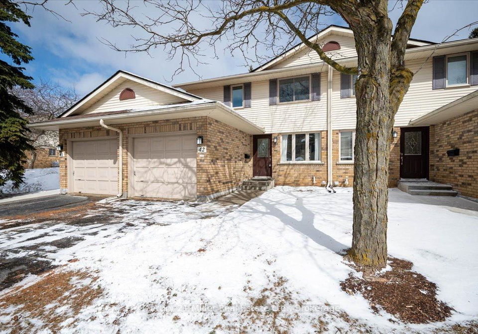 375-kingscourt-drive-waterloo-ontario-x12902214