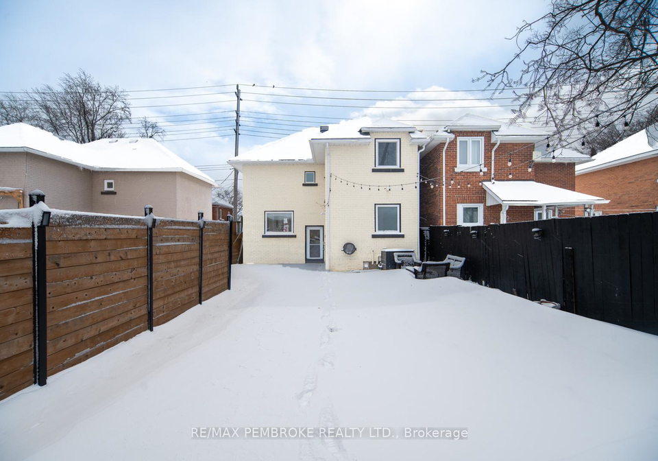 332-third-avenue-pembroke-ontario-x12902274