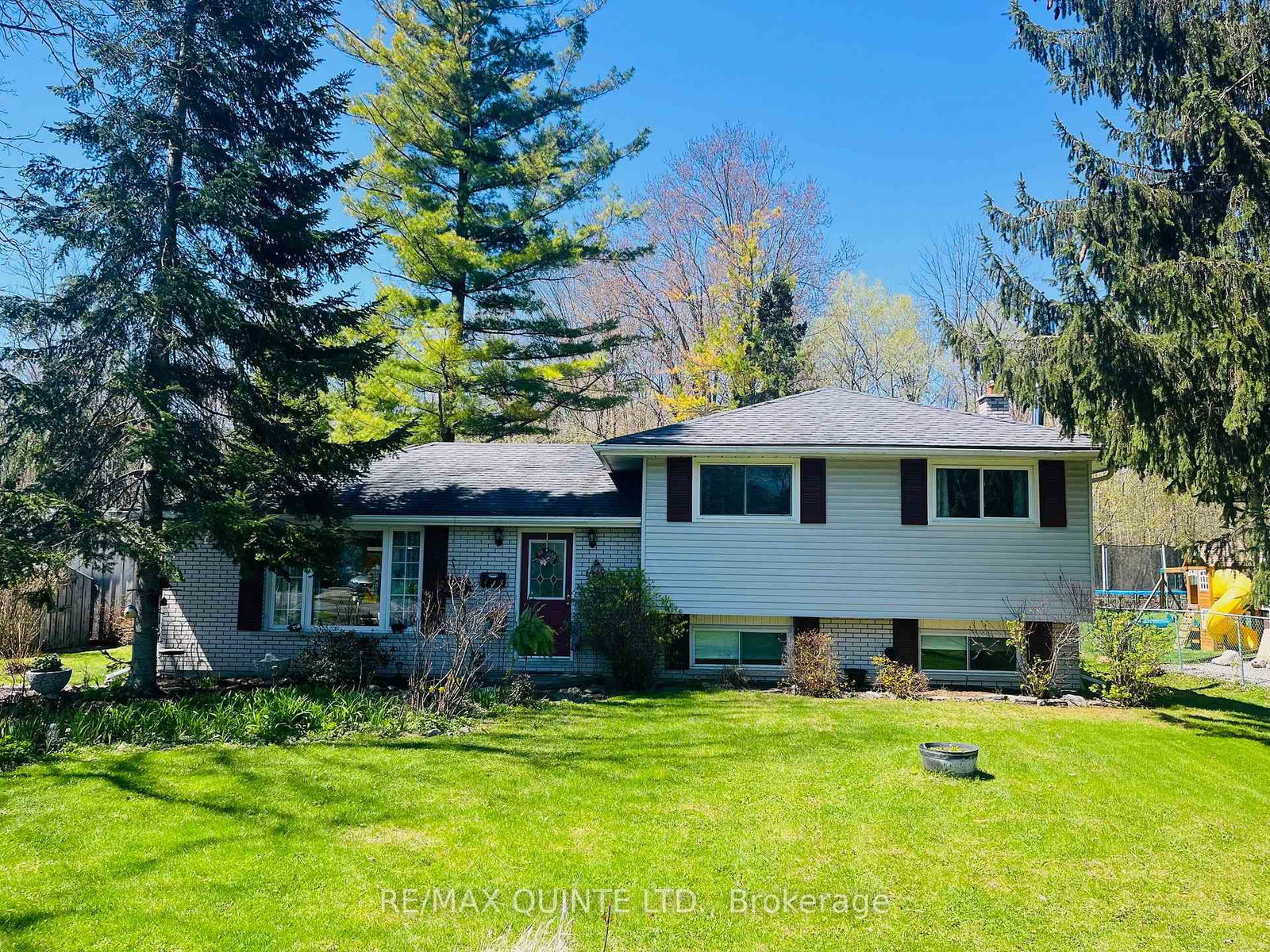 527-montrose-road-quinte-west-ontario-x12902326
