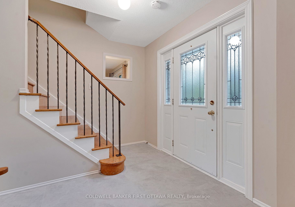 3900-stonecrest-road-ottawa-ontario-x12902332