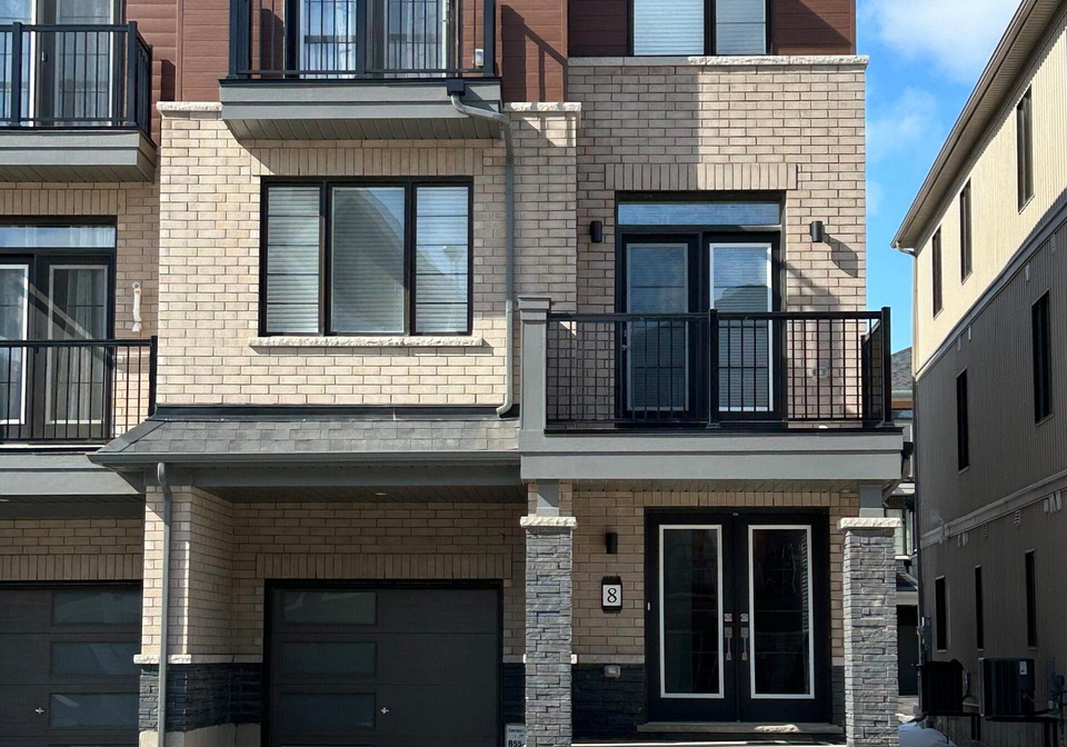 8-kensington-road-haldimand-ontario-x12902364