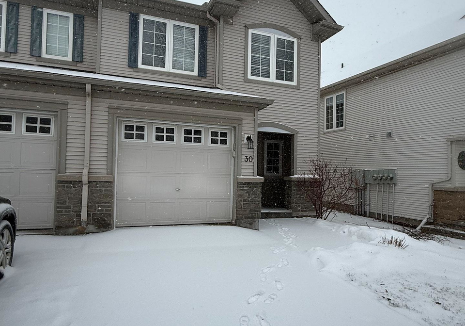 30-riverstone-drive-ottawa-ontario-x12902426