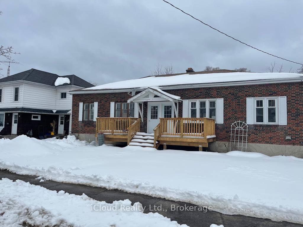 114-116-mcgill-street-quinte-west-ontario-x12902522