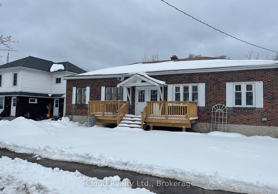 114-116-mcgill-street-quinte-west-ontario-x12902522