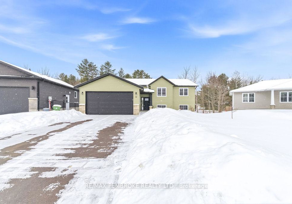 38-terrance-drive-petawawa-ontario-x12902570