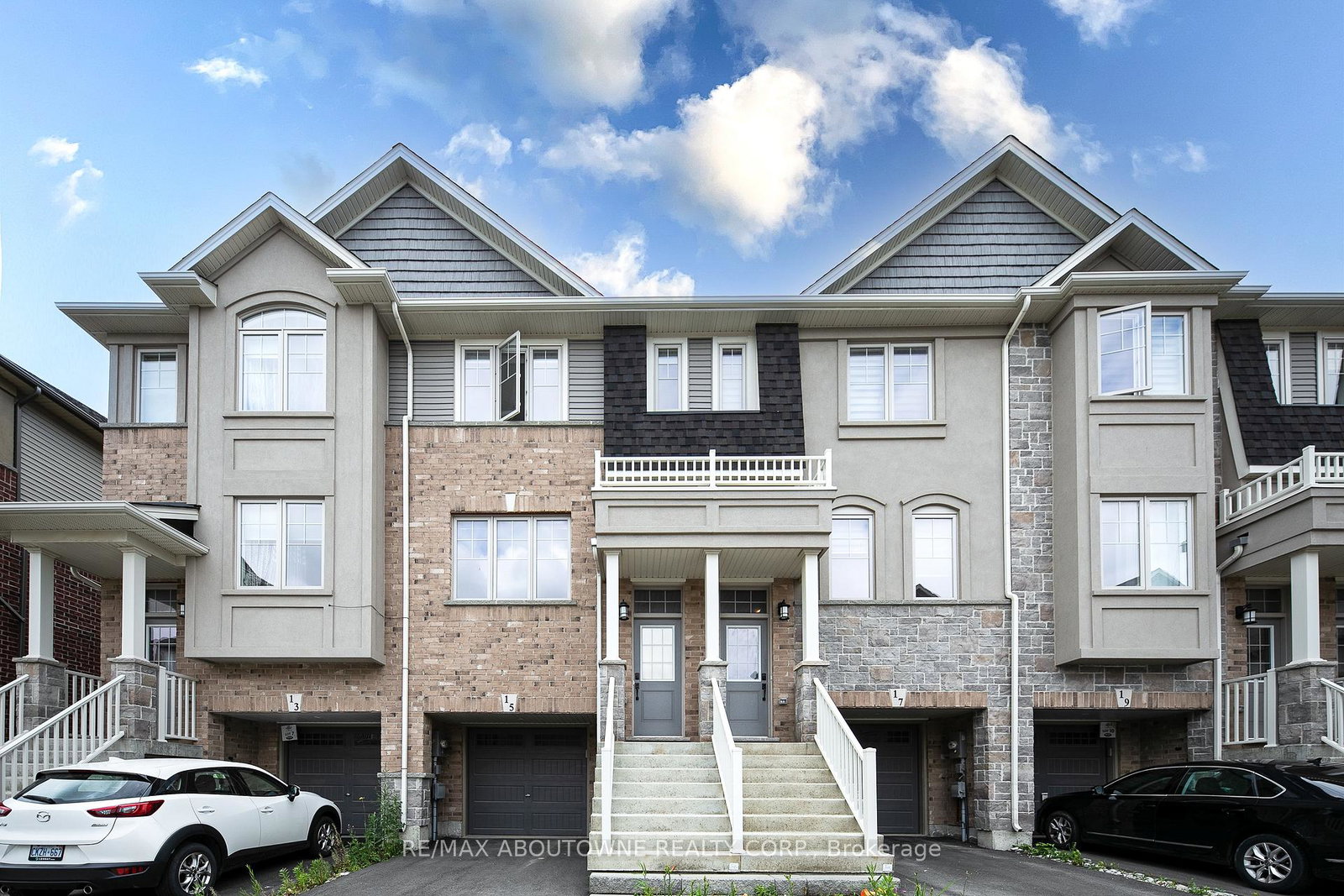 15-barley-lane-hamilton-ontario-x12902654