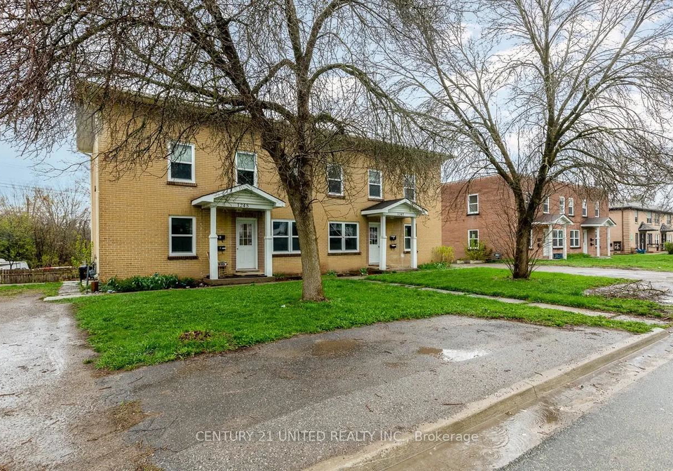 1247-clonsilla-avenue-peterborough-ontario-x12902978