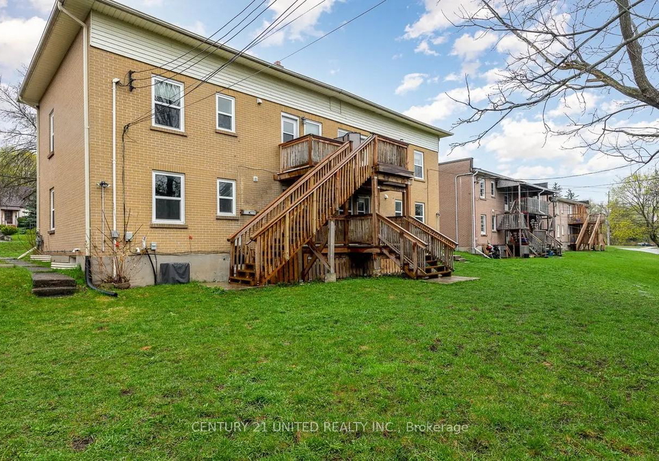 1247-clonsilla-avenue-peterborough-ontario-x12902978