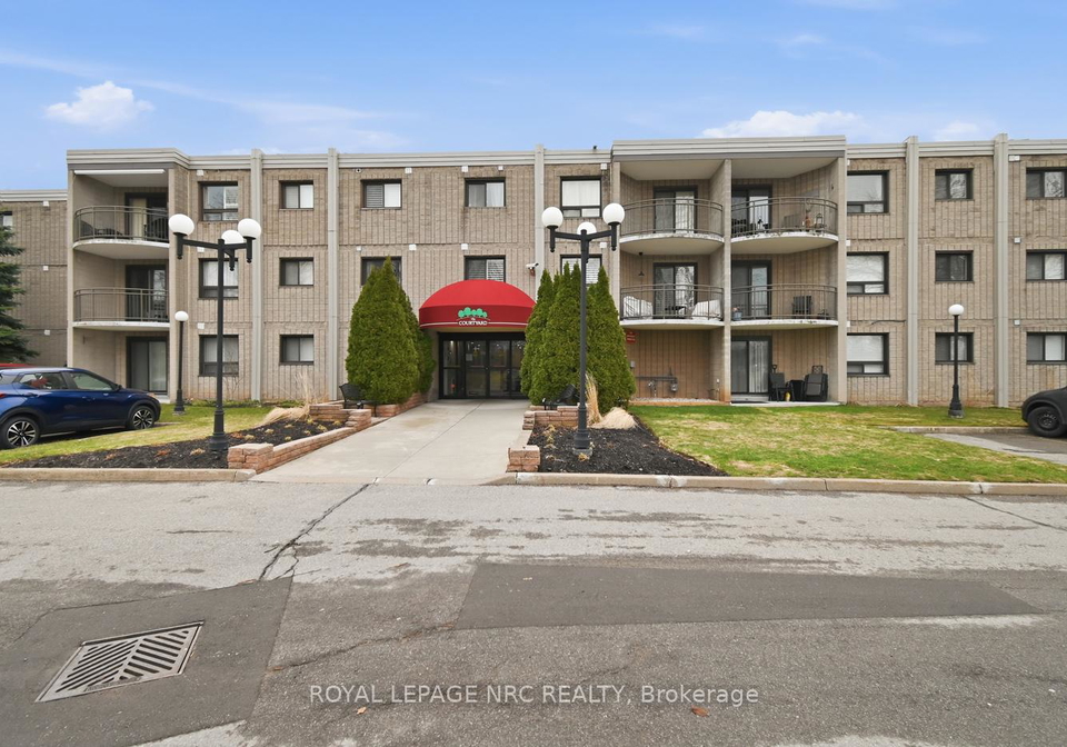 4658-drummond-road-niagara-falls-ontario-x12903020