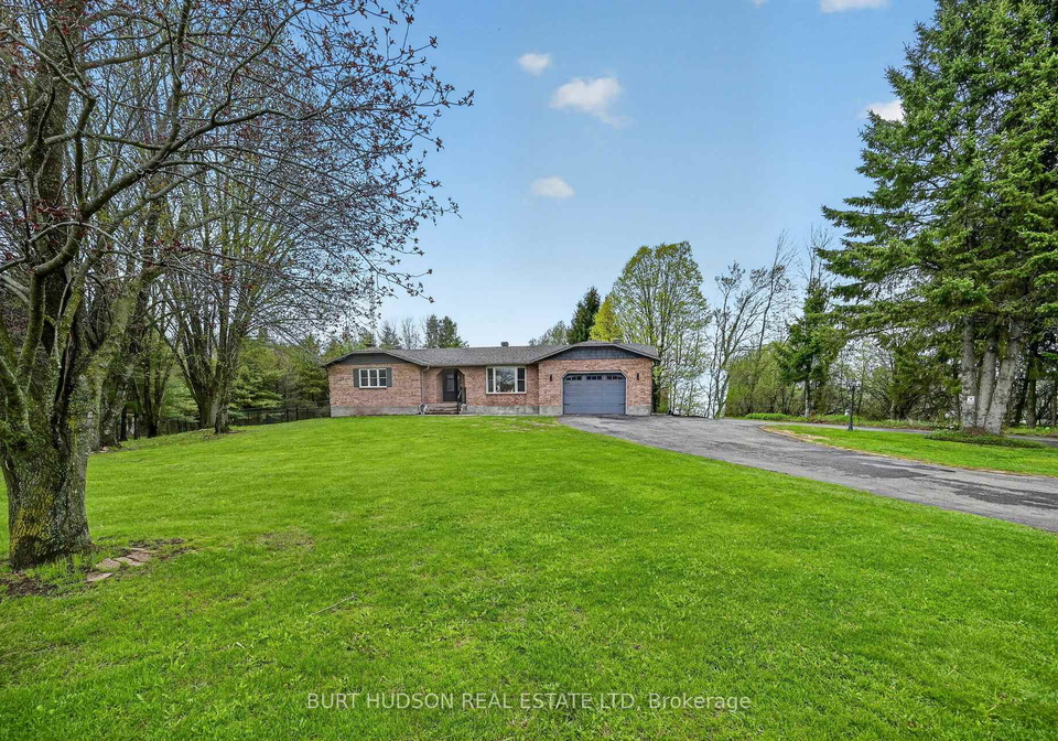 440-county-road-42-athens-ontario-x12903328