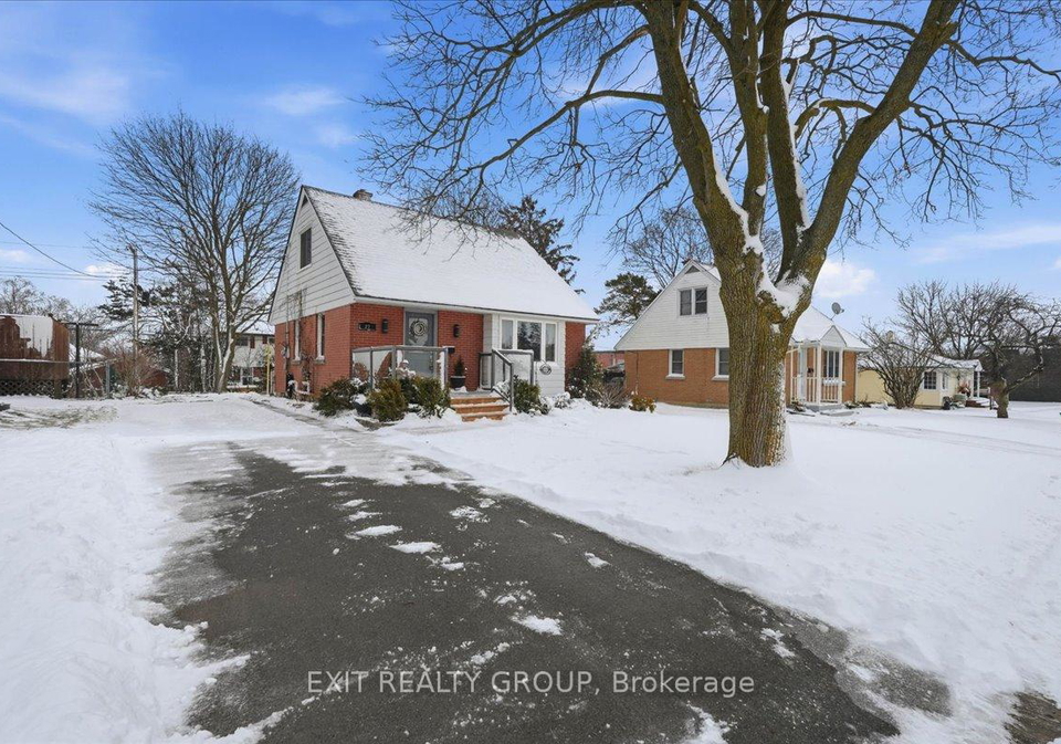 27-fourth-avenue-quinte-west-ontario-x12903426
