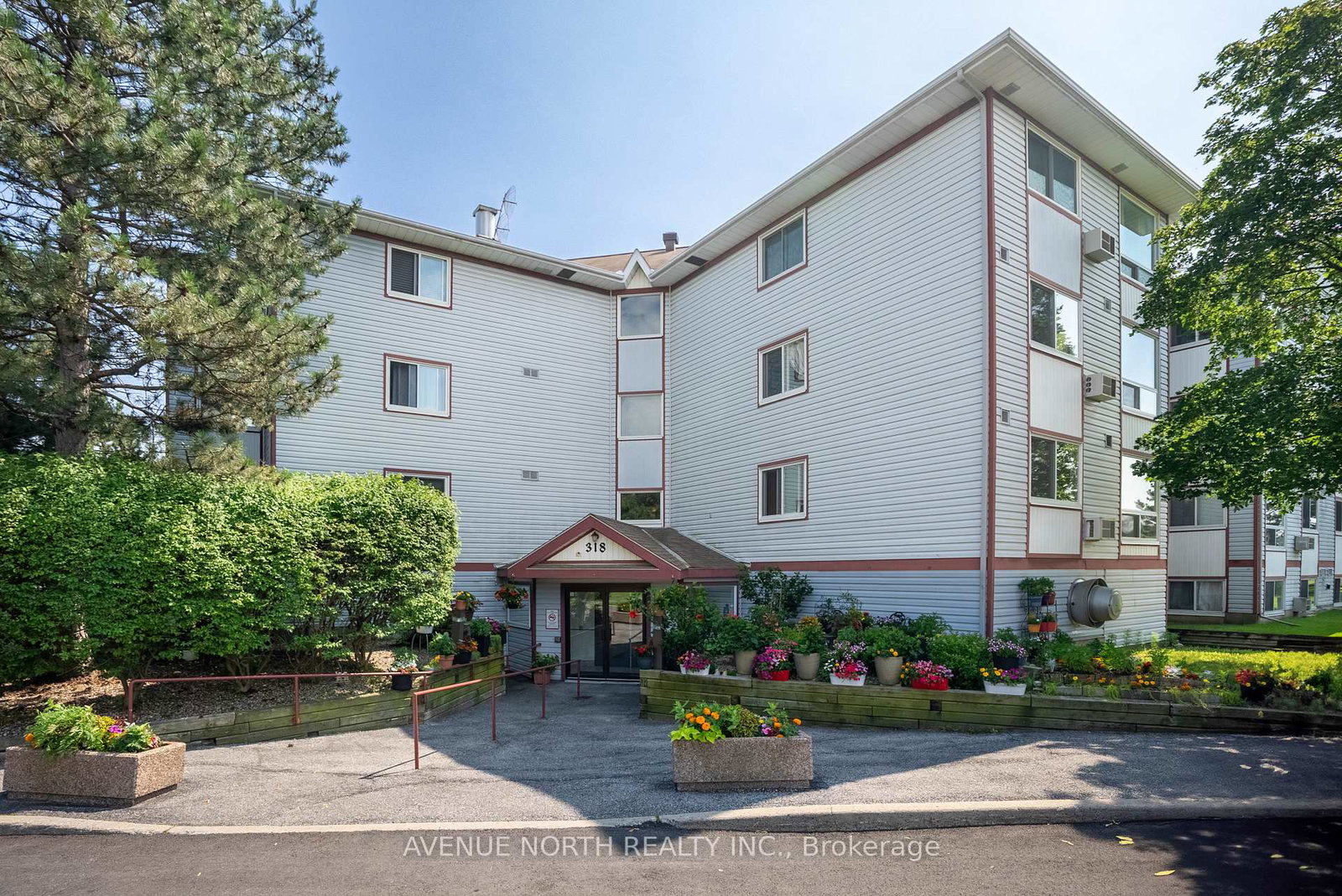 318-lorry-greenberg-drive-ottawa-ontario-x12903784
