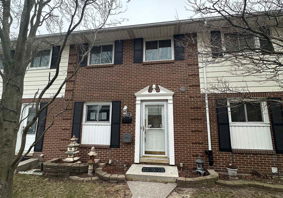 302meadowbrook-lane-windsor-ontario-x12903836