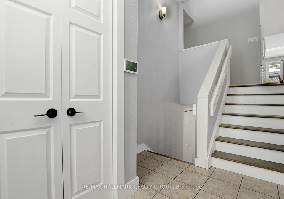 131-delaney-drive-ottawa-ontario-x12903914