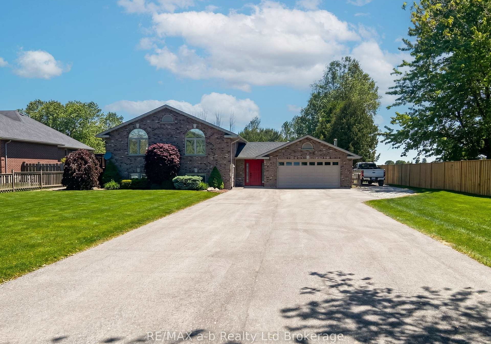 6744-hacienda-road-malahide-ontario-x12904126