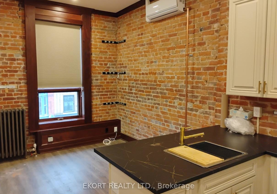 251-front-street-belleville-ontario-x12904128