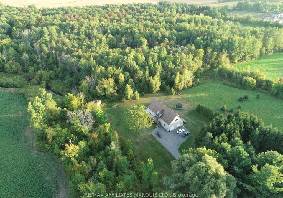 35-nevada-street-north-stormont-ontario-x12904134