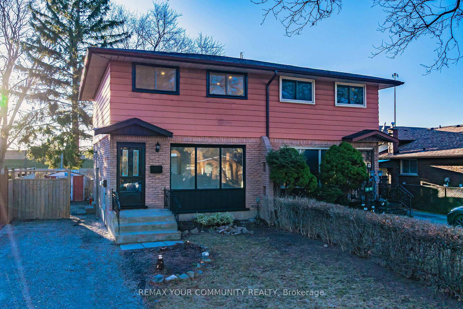 4363-meadowvale-drive-niagara-falls-ontario-x12904266