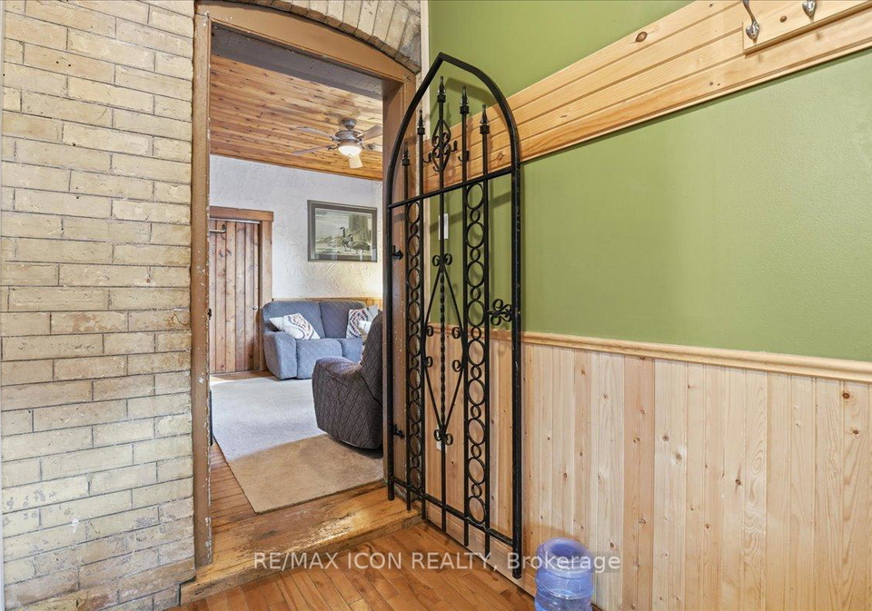 298-queen-street-w-cambridge-ontario-x12904328