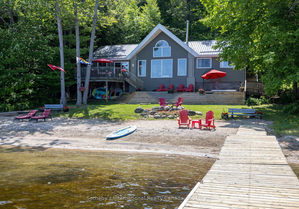 71-b717-island-the-archipelago-ontario-x12904556
