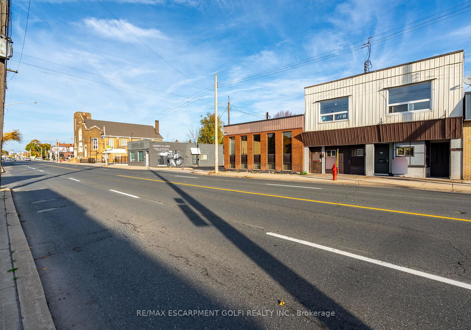 1221-1223-main-street-e-hamilton-ontario-x12904598