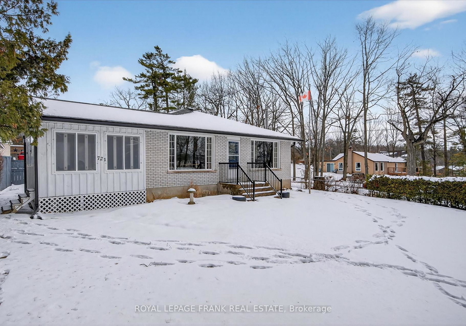 721-hatton-avenue-selwyn-ontario-x12904626