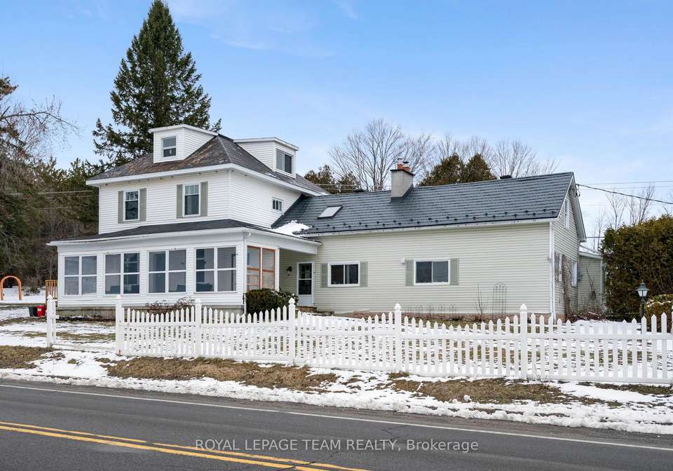 2305-county-road-18-north-grenville-ontario-x12904800