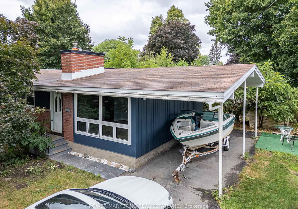 935-goren-avenue-ottawa-ontario-x12904952
