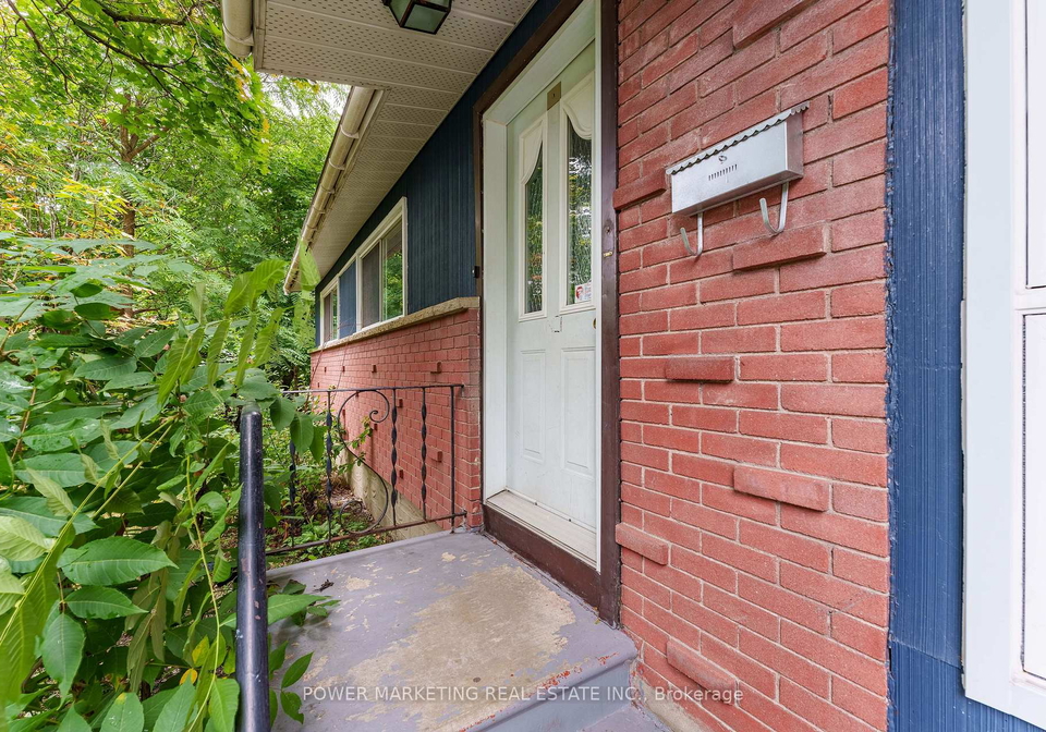 935-goren-avenue-ottawa-ontario-x12904952