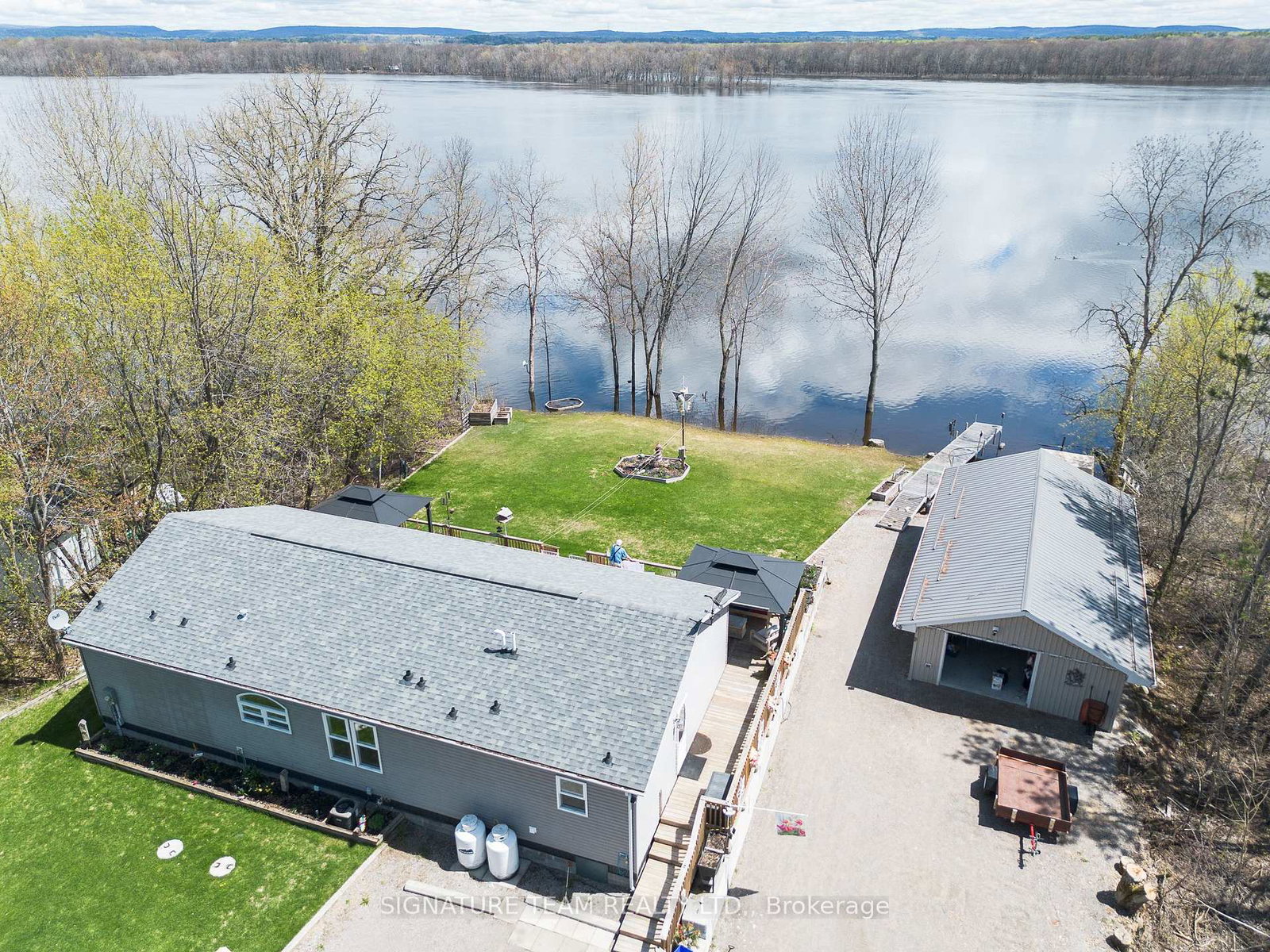 428-lacroix-bay-road-whitewater-region-ontario-x12904970