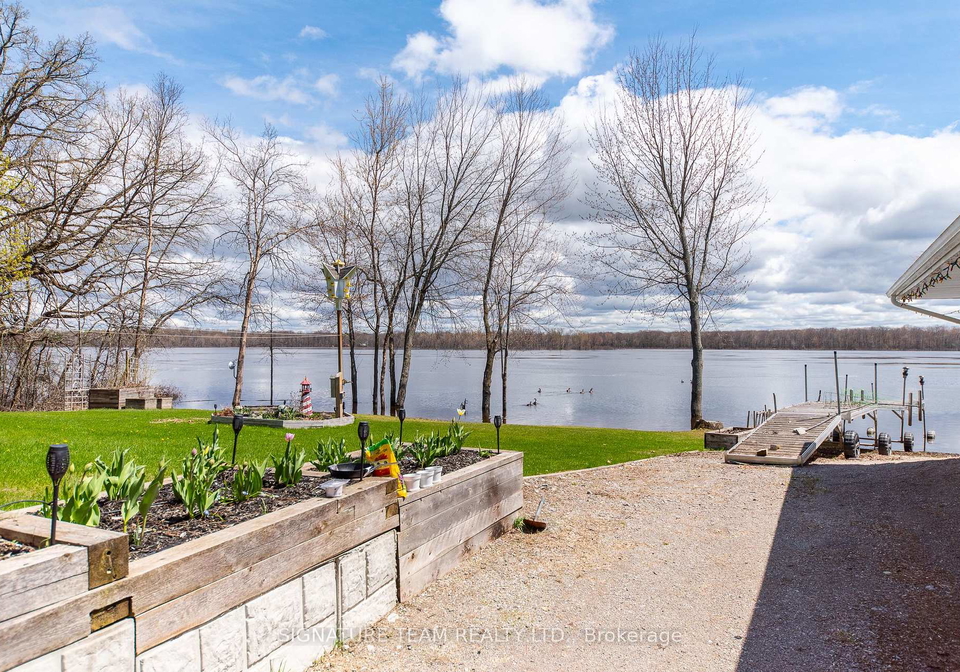 428-lacroix-bay-road-whitewater-region-ontario-x12904970