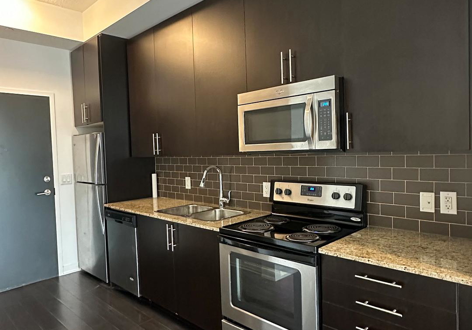 85-duke-street-w-kitchener-ontario-x12905218