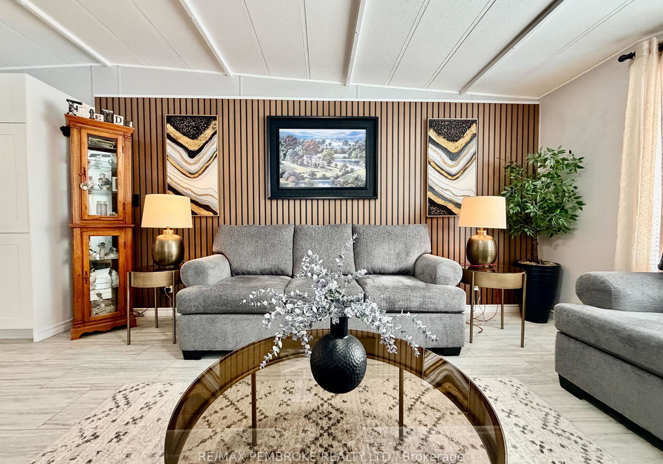 103-pinehurst-estates-petawawa-ontario-x12905276