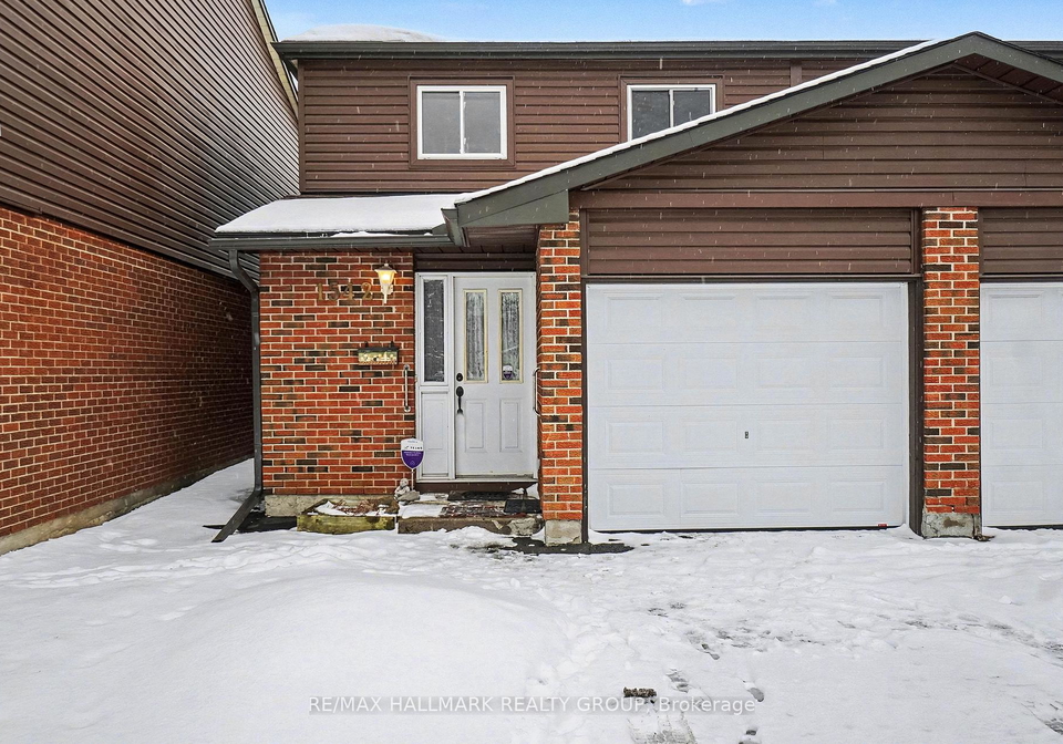1542-queensdale-avenue-ottawa-ontario-x12905358