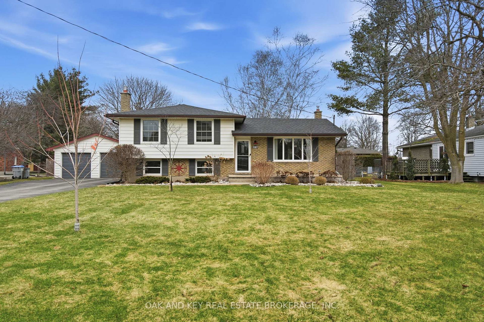 207-simcoe-court-middlesex-centre-ontario-x12905624