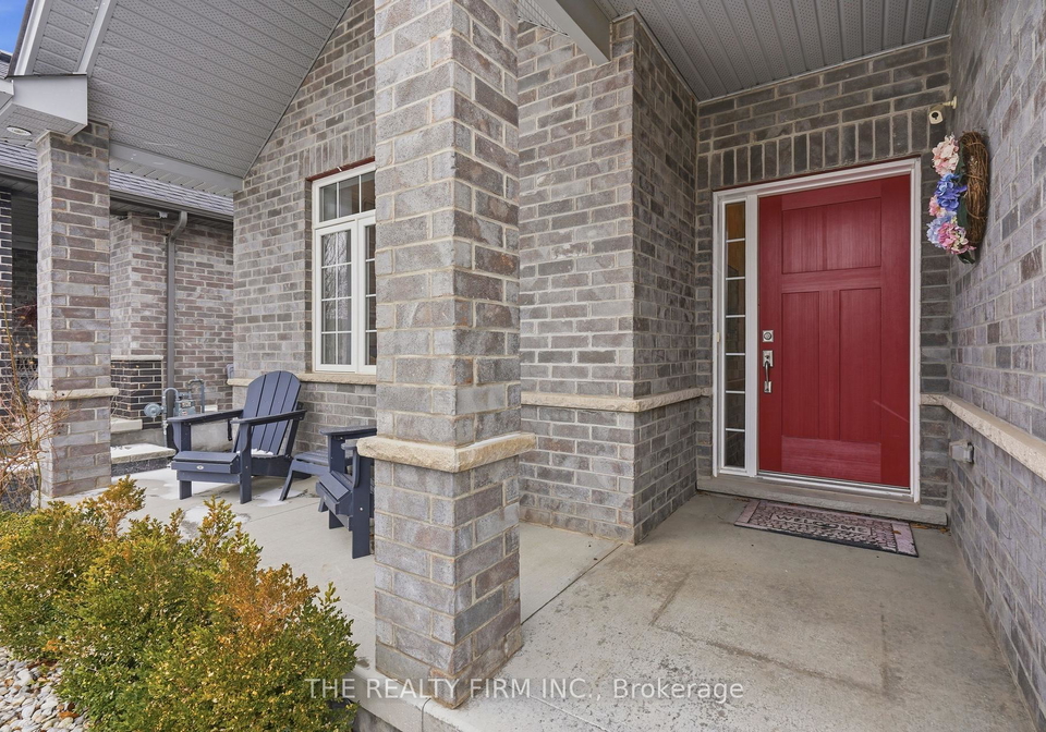 84-collins-way-strathroy-caradoc-ontario-x12905712