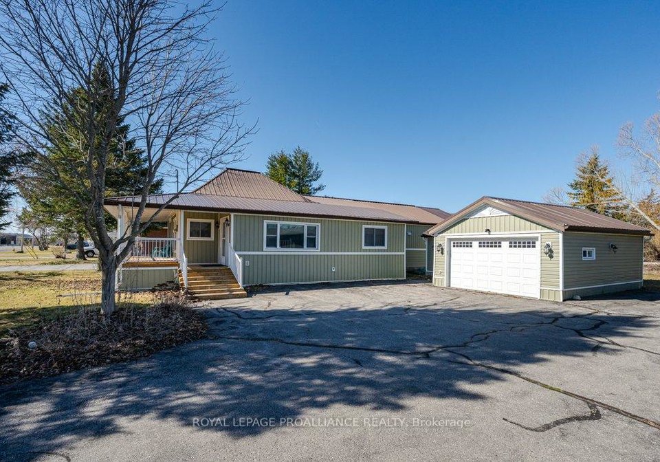 262-south-trent-street-quinte-west-ontario-x12906038
