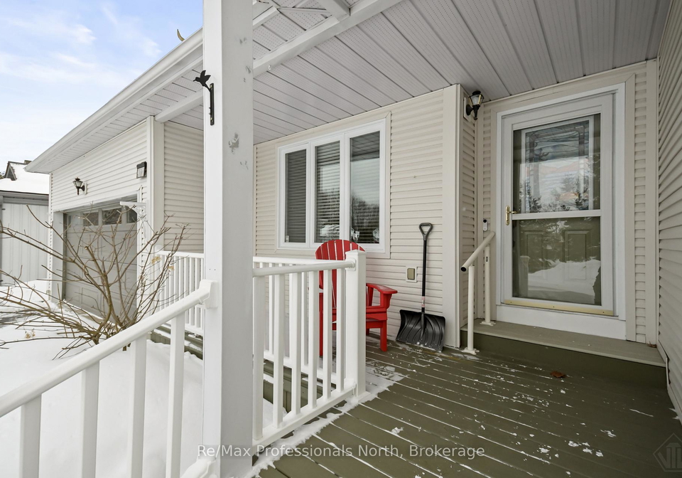 111-pineridge-gate-gravenhurst-ontario-x12906076