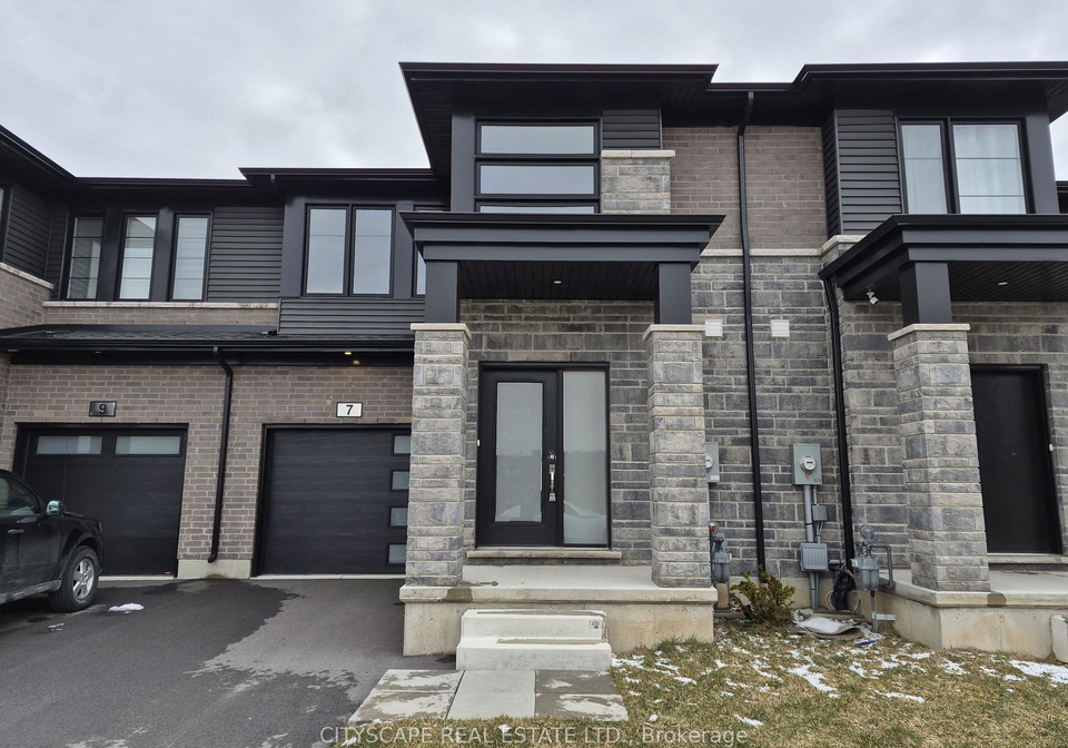 7-saffron-way-pelham-ontario-x12906144