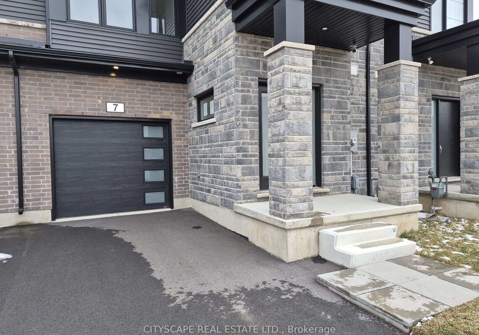 7-saffron-way-pelham-ontario-x12906144