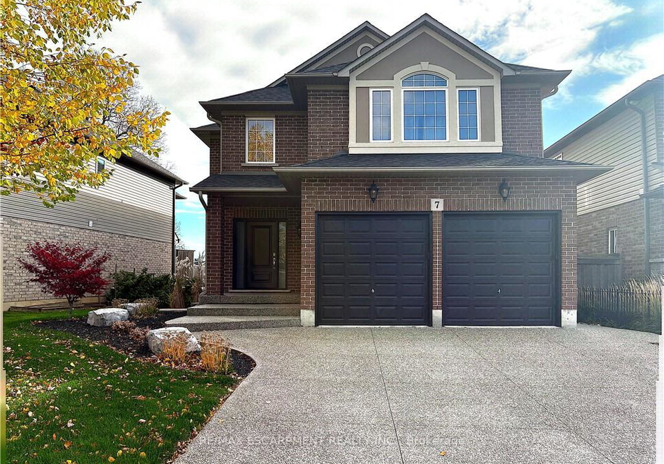 7-peggy-way-hamilton-ontario-x12906312