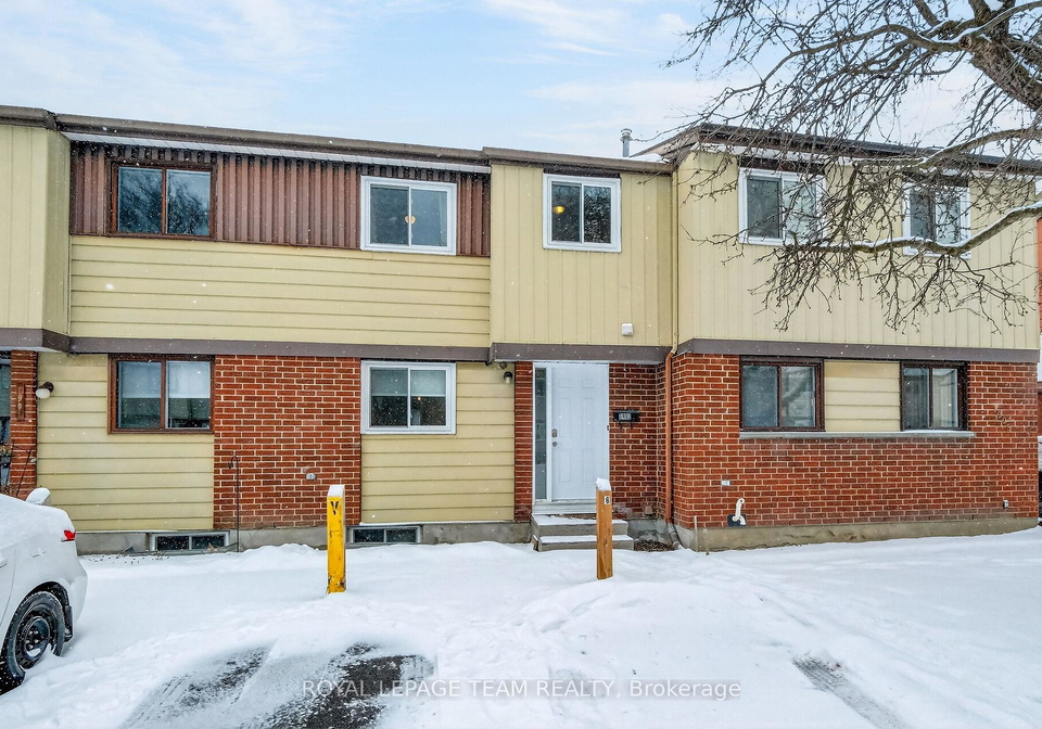 1993-falkirk-crescent-ottawa-ontario-x12906384
