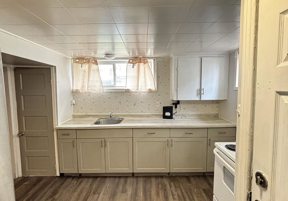 58-carlton-street-st-catharines-ontario-x12907322