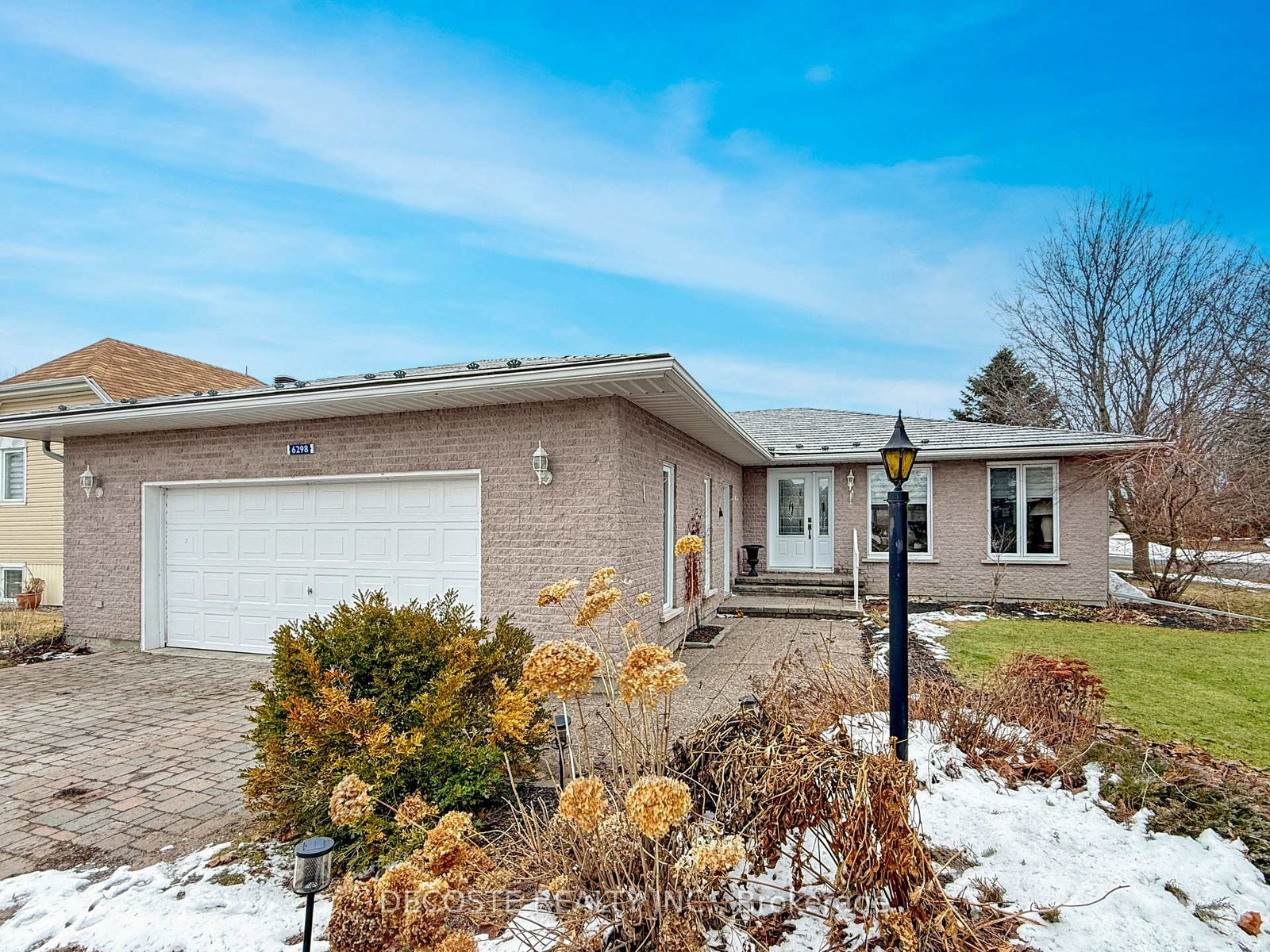 6298-maclean-court-south-glengarry-ontario-x12907522