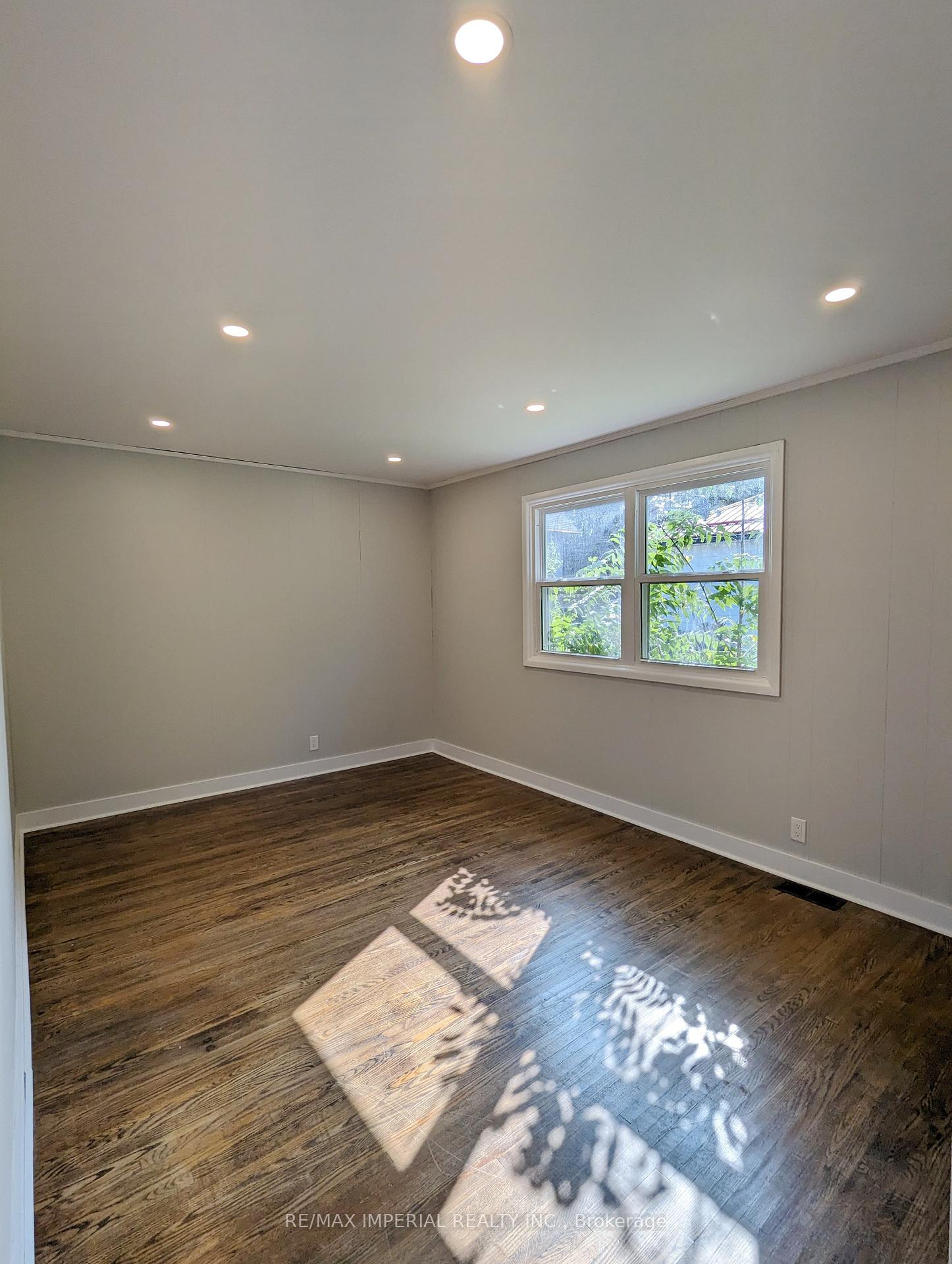 2b-huron-street-kawartha-lakes-ontario-x12907772