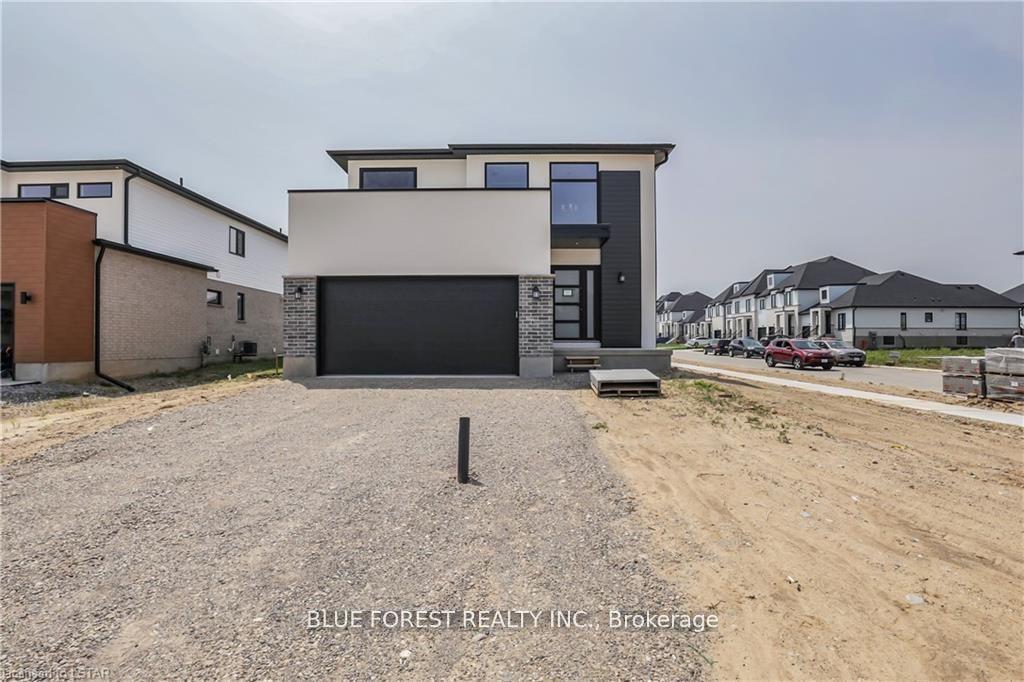 29-poole-crescent-middlesex-centre-ontario-x12907810