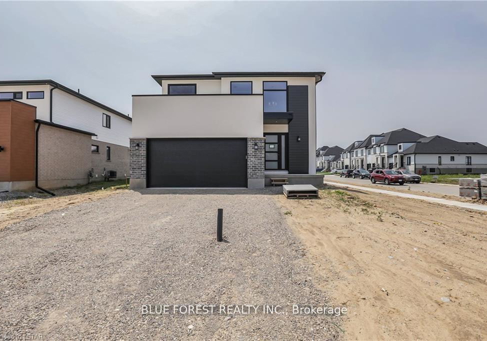 29-poole-crescent-middlesex-centre-ontario-x12907810