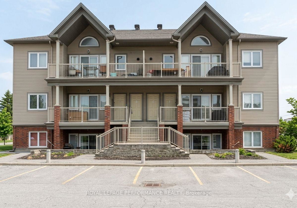 135-harthill-way-ottawa-ontario-x12908038