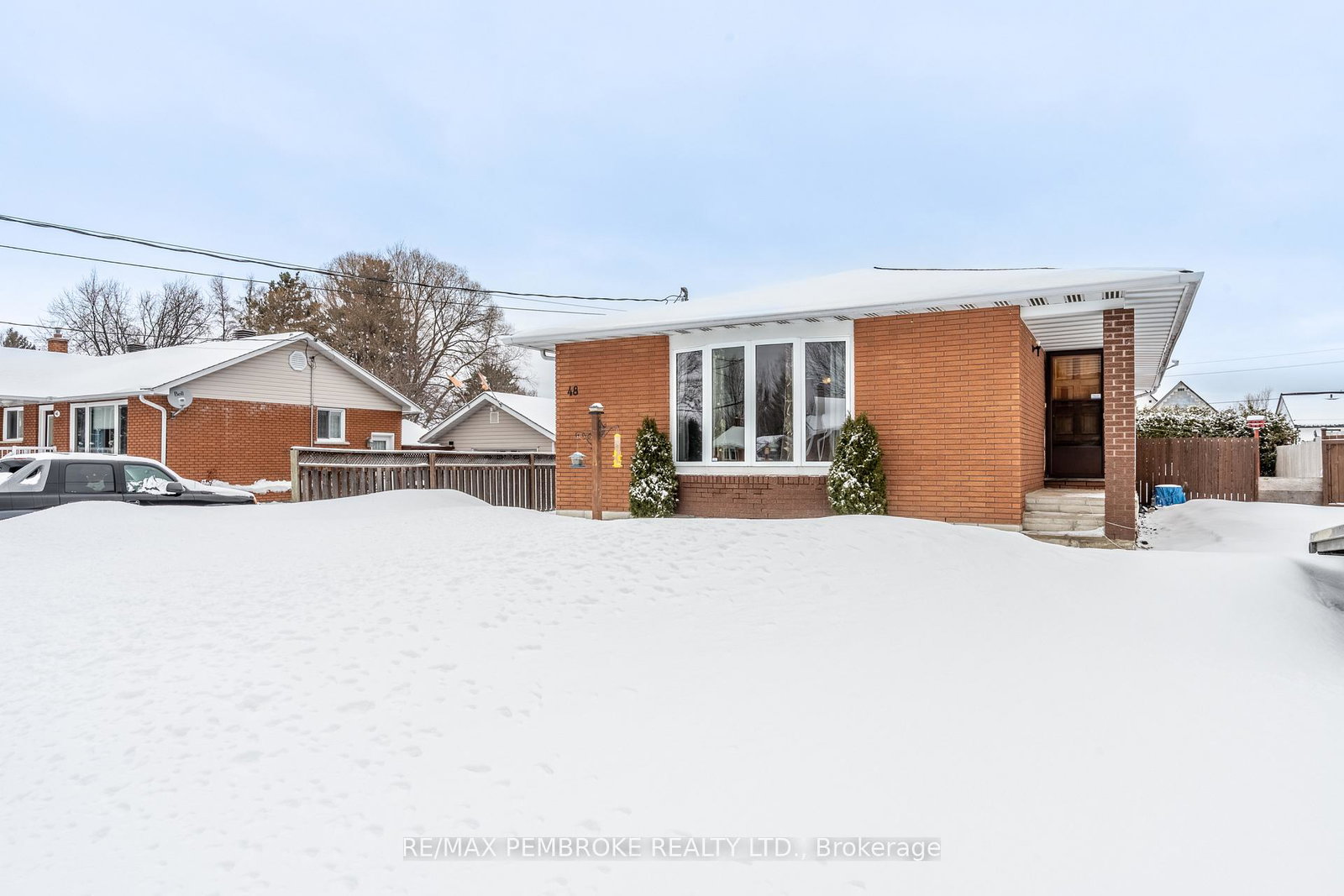 48-selkirk-street-petawawa-ontario-x12908128